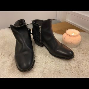 H by Hudson ankle booties